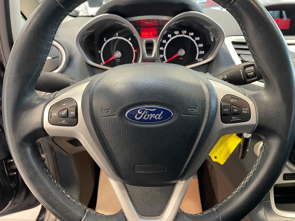 Ford Fiesta 1,4 TDCi 70 Titanium 5d