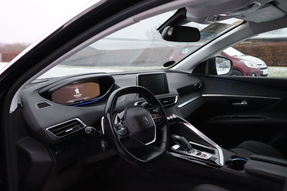 Peugeot 3008 1,6 BlueHDi 120 GT Line EAT6 Grip 5d