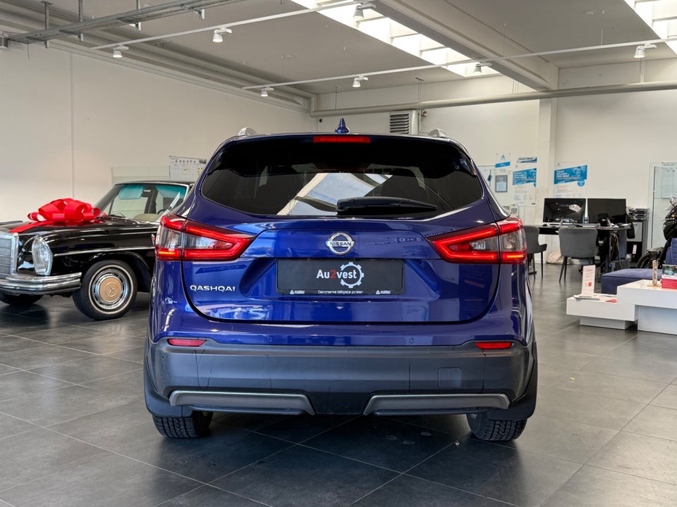 Nissan Qashqai 1,2 Dig-T 115 N-Connecta Vision 5d