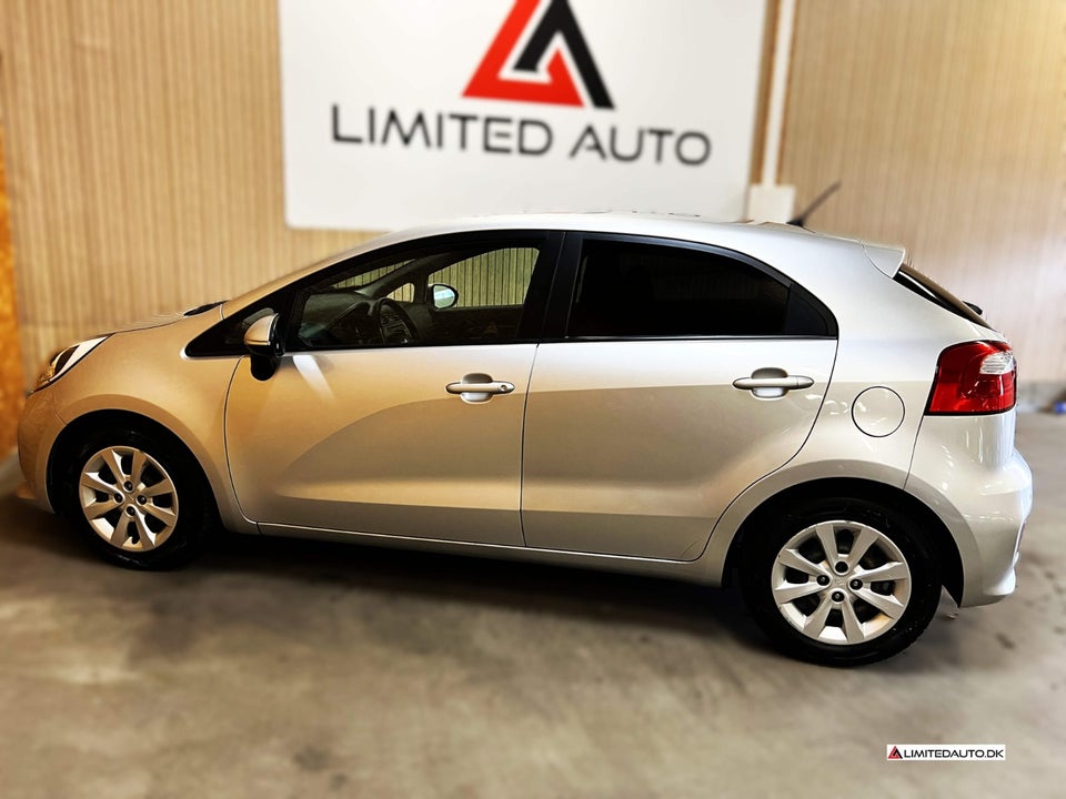 Kia Rio 1,2 CVVT Limited 5d