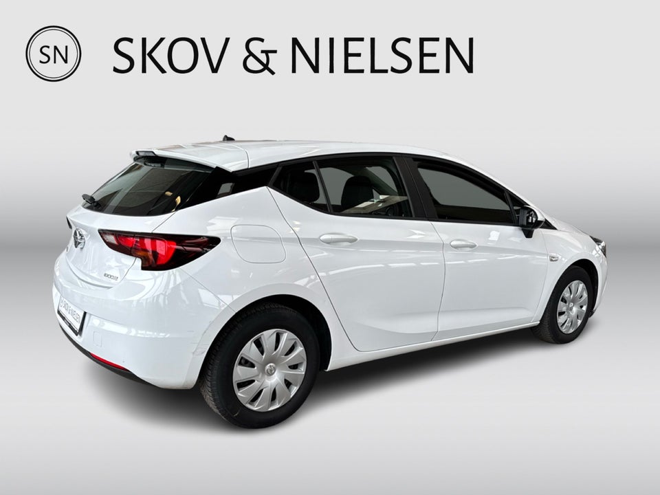 Opel Astra 1,0 T 105 Essentia 5d