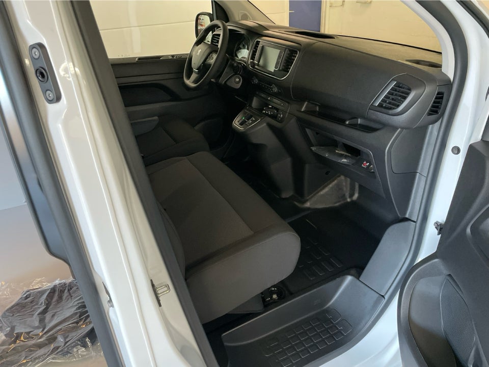 Peugeot e-Expert 75 L2 Premium Van