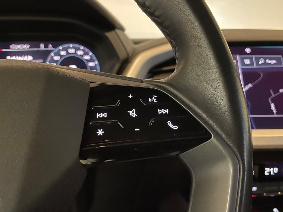 Audi Q4 e-tron 40  5d