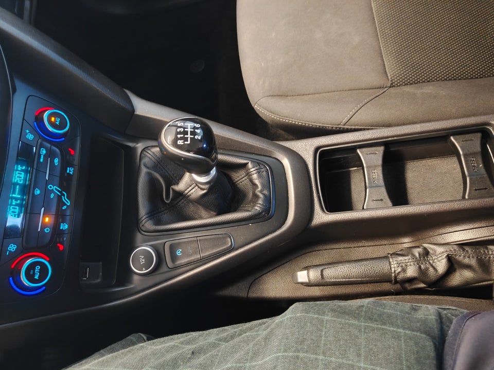 Ford Focus 1,0 SCTi 125 Fun stc. 5d