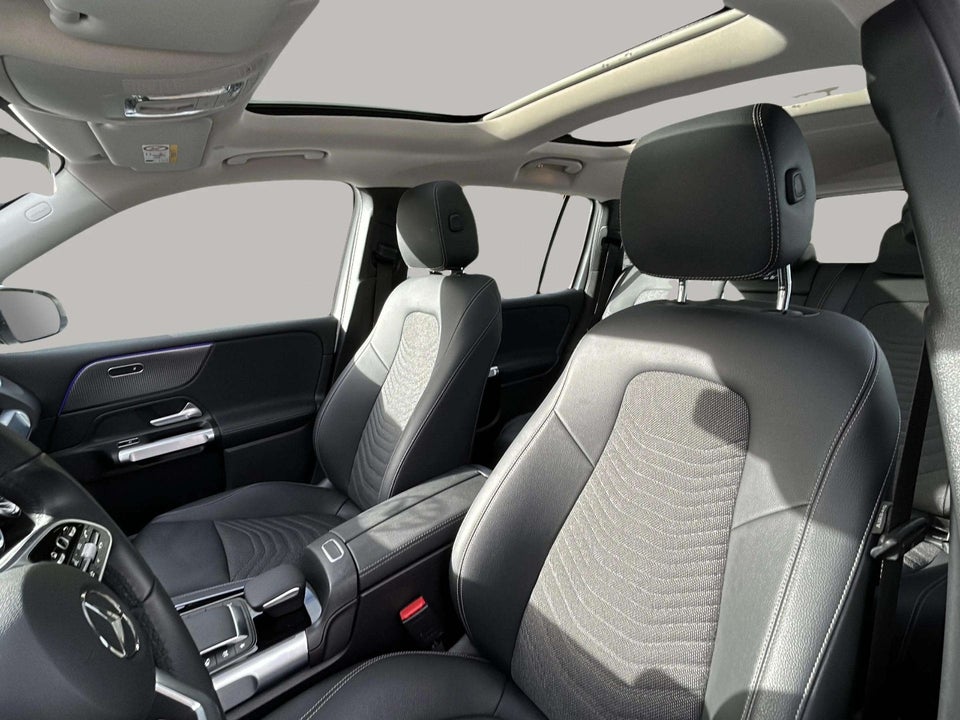 Mercedes EQB250+ Progressive 7prs 5d