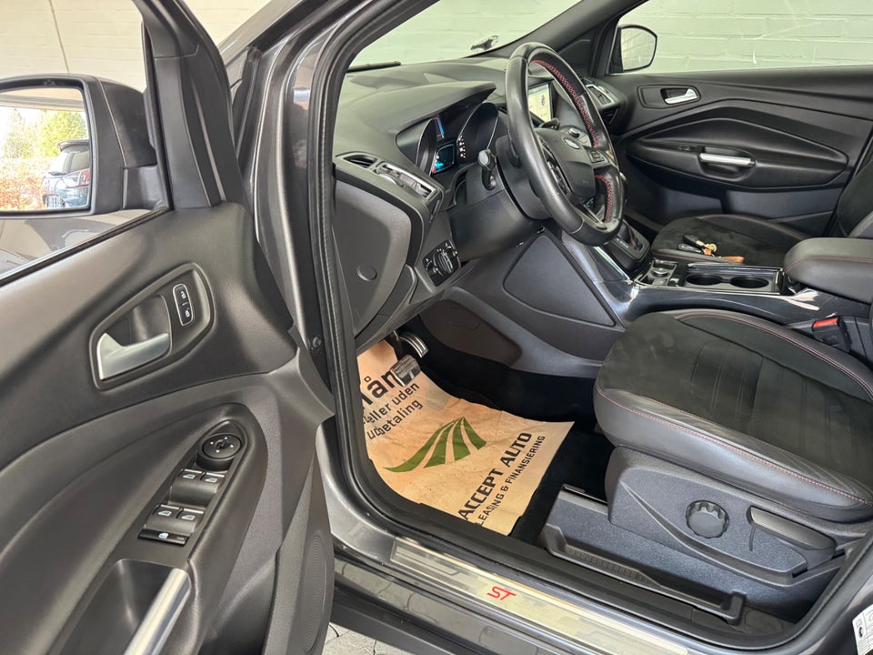 Ford Kuga 1,5 TDCi 120 ST-Line aut. Van 5d