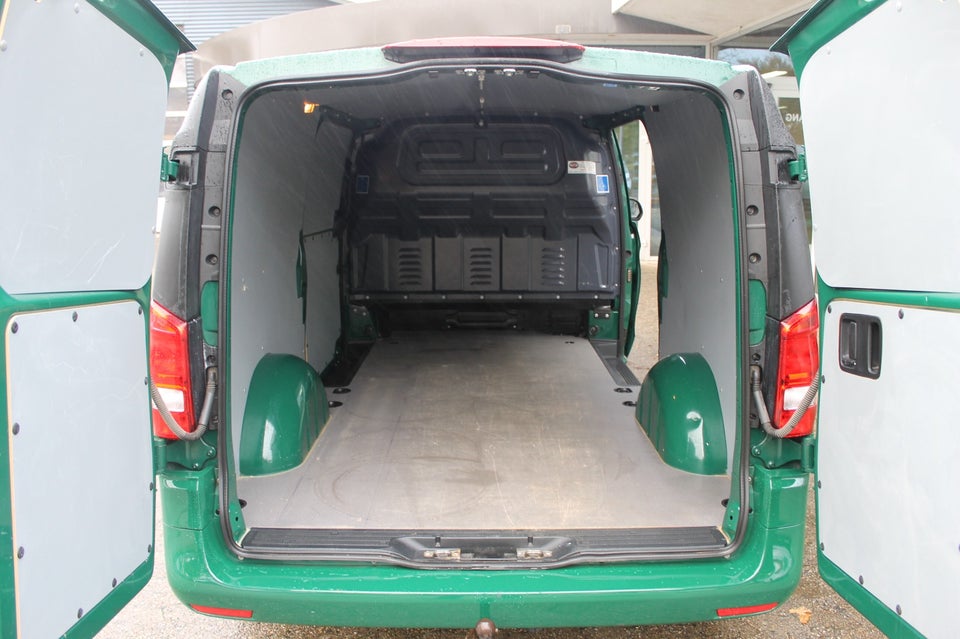 Mercedes Vito 114 2,0 CDi Kassevogn aut. XL RWD