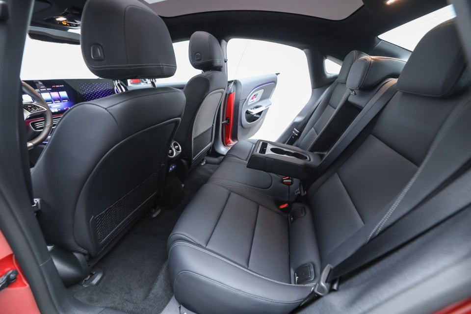 Mercedes CLA250+ EQ Progressive 4d