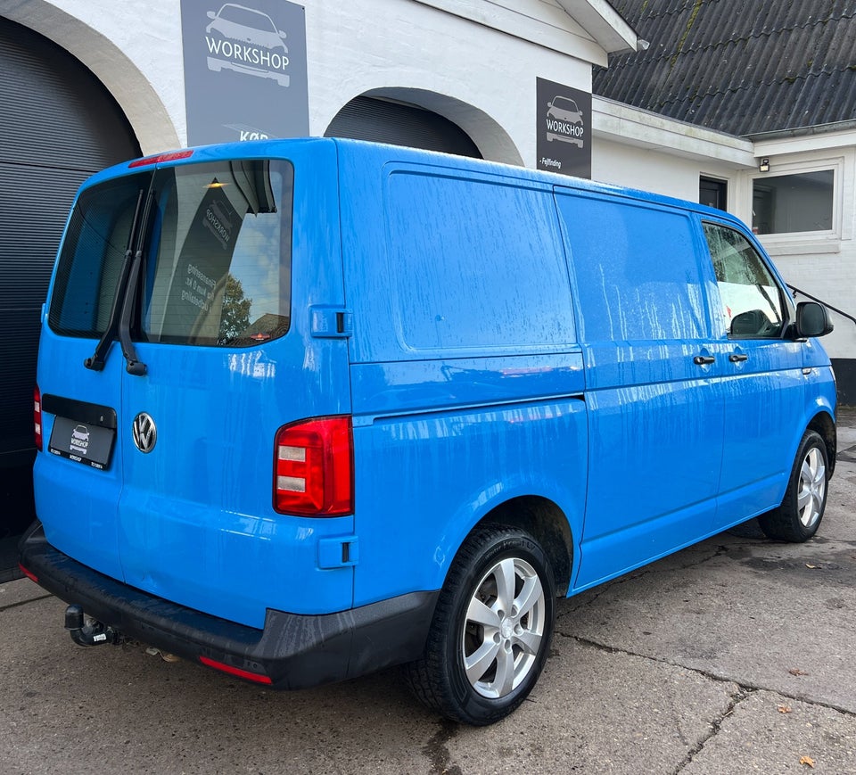 VW Transporter 2,0 TDi 180 Kassevogn DSG 4Motion kort