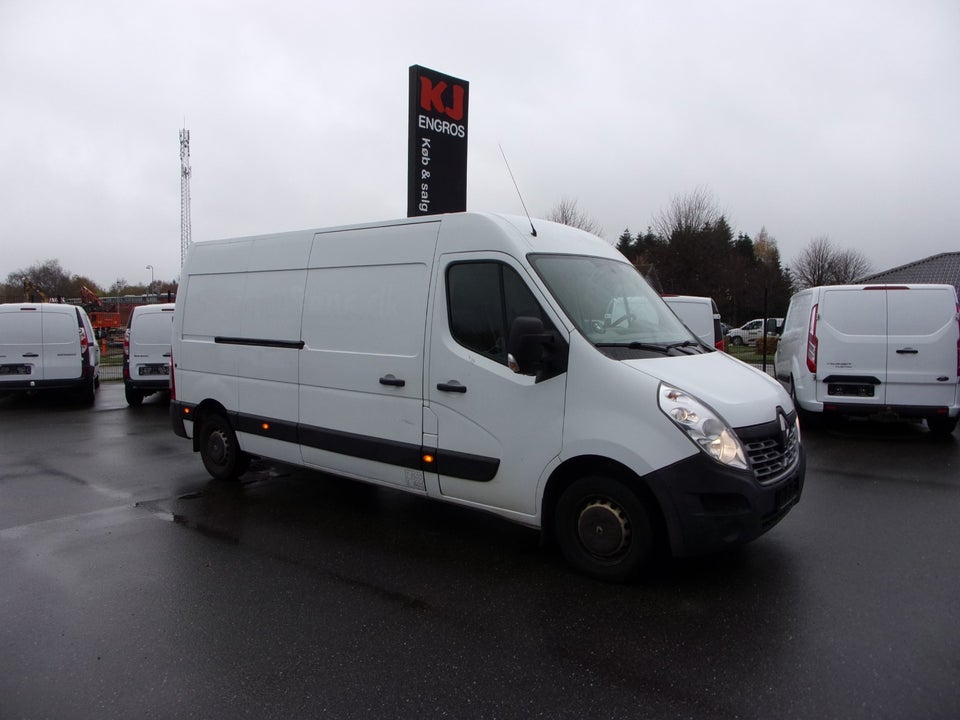 Renault Master III T35 2,3 dCi 135 L3H2 Kassevogn