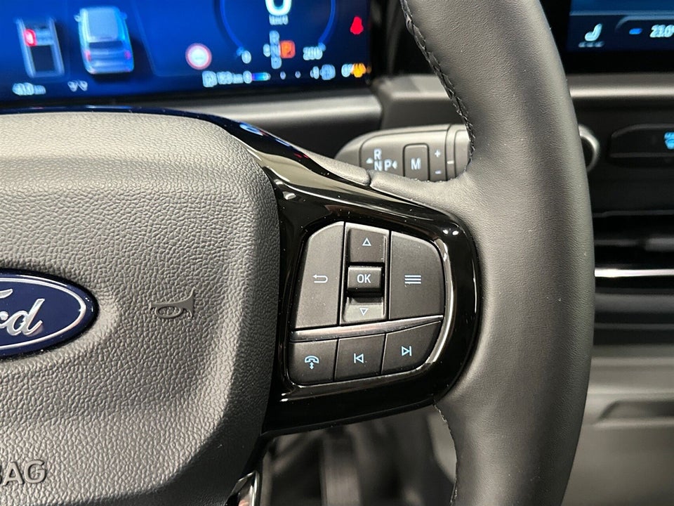 Ford Transit Custom 320L 2,0 EcoBlue Limited aut.