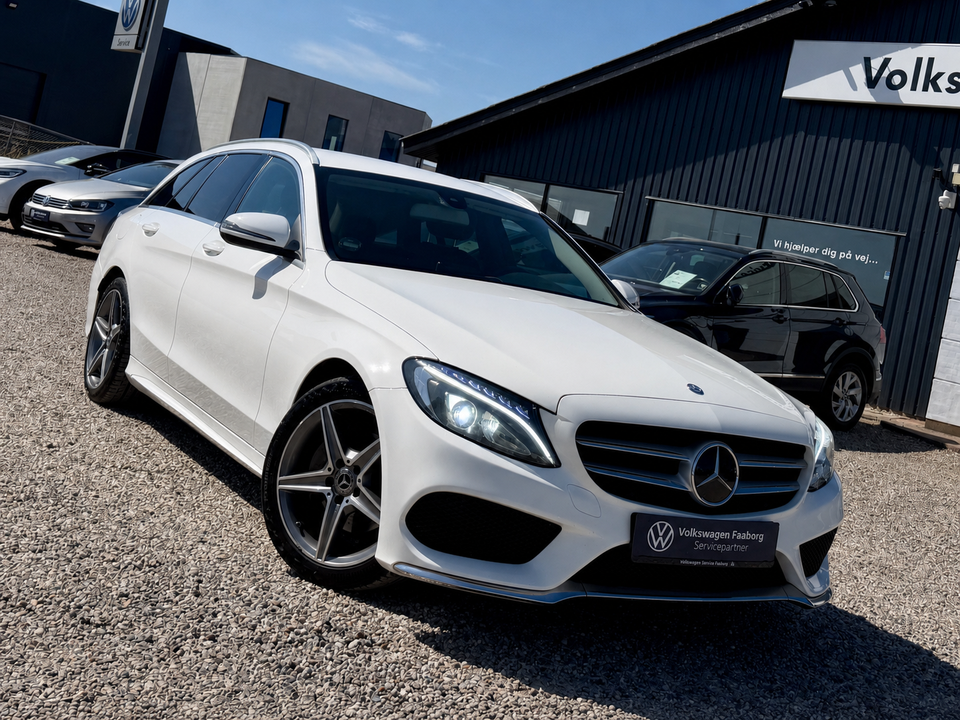 Mercedes C220 d 2,2 AMG Line stc. aut. 5d