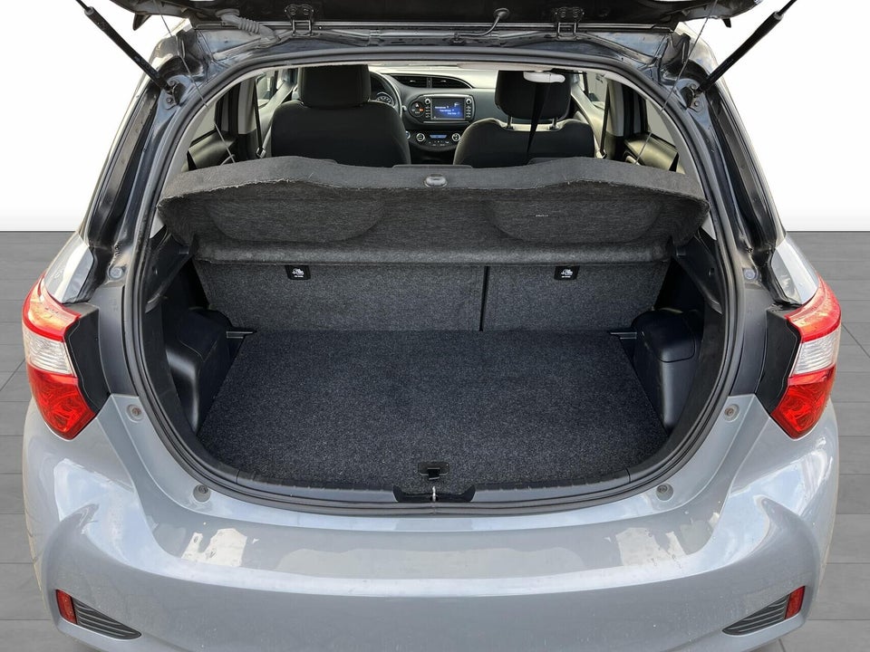 Toyota Yaris 1,5 Hybrid H3 Premium e-CVT 5d