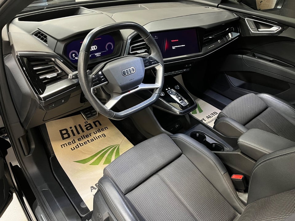 Audi Q4 e-tron 40 S-line 5d