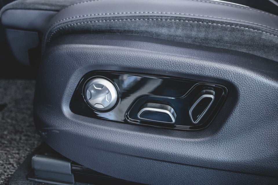 Hongqi E-HS9 99 Exclusive 5d