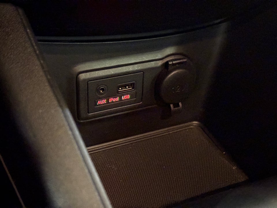 Kia Venga 1,4 CVVT Attraction 5d