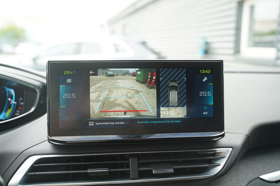 Peugeot 3008 1,6 Hybrid Allure Pack EAT8 5d