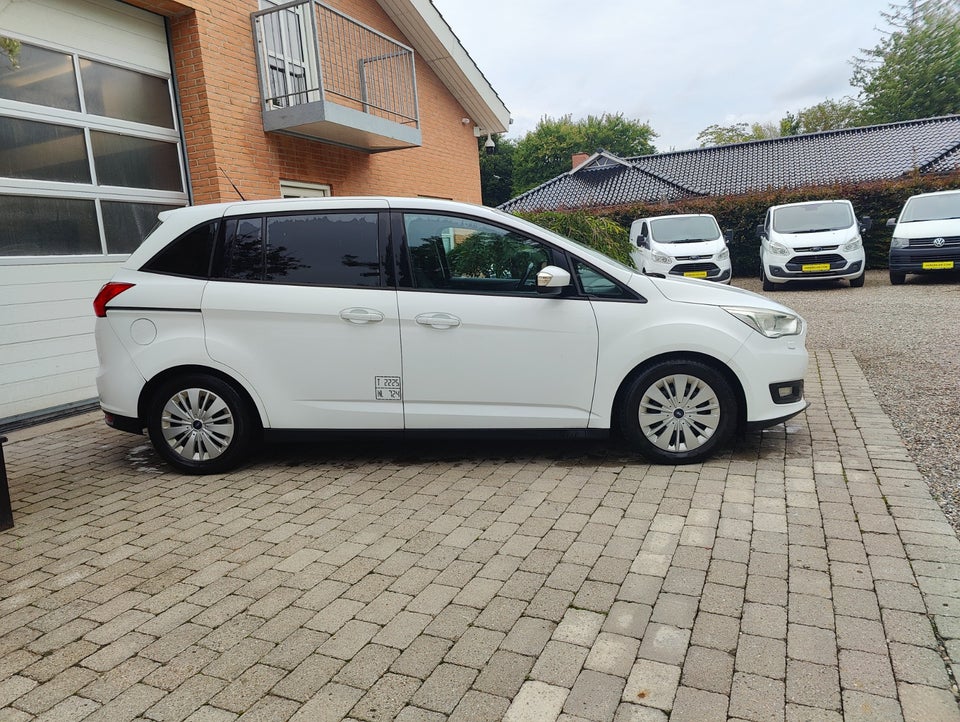 Ford Grand C-MAX 1,5 TDCi 120 Trend Van 5d