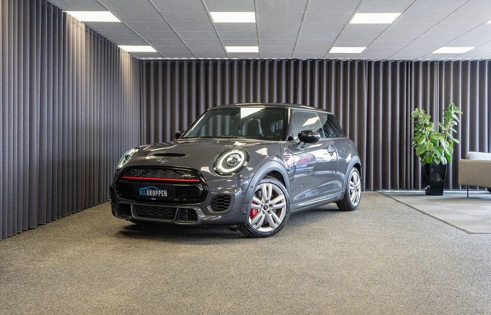 MINI Cooper S 2,0 JC Works aut. 3d