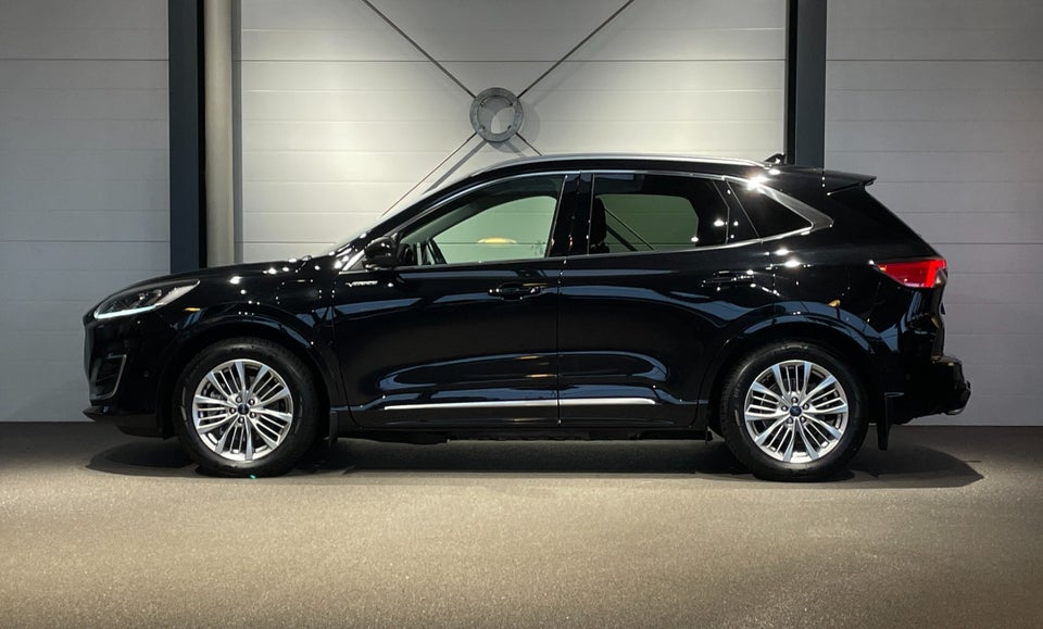 Ford Kuga 2,5 PHEV Vignale CVT 5d