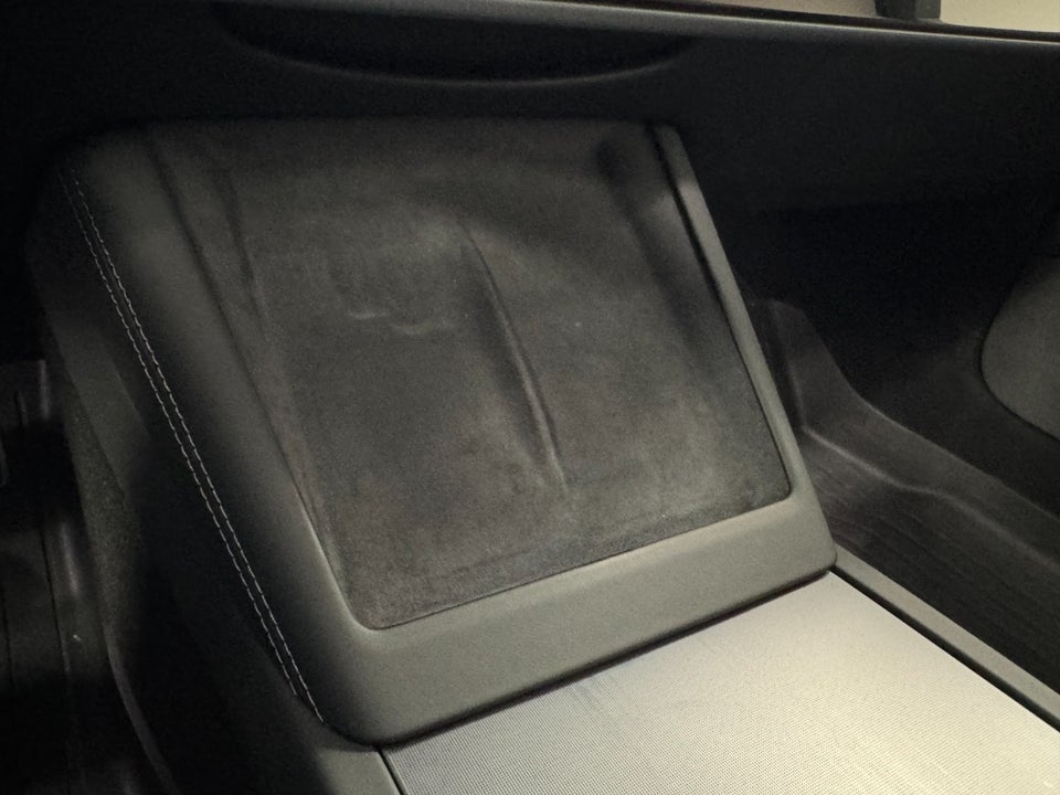 Tesla Model 3 RWD 4d