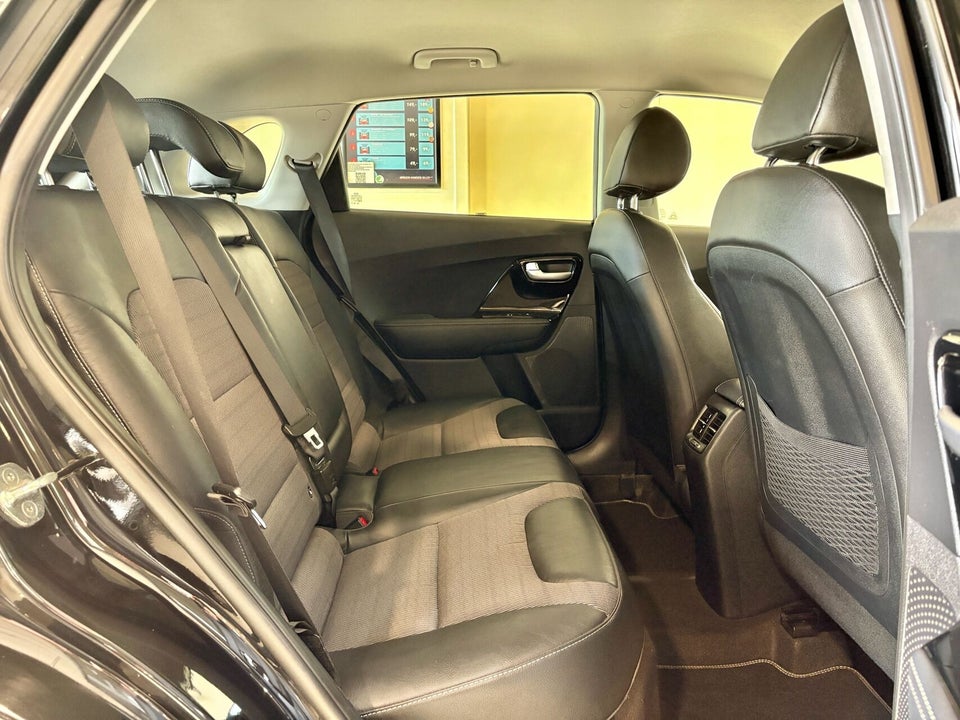 Kia Niro 1,6 PHEV Advance DCT 5d