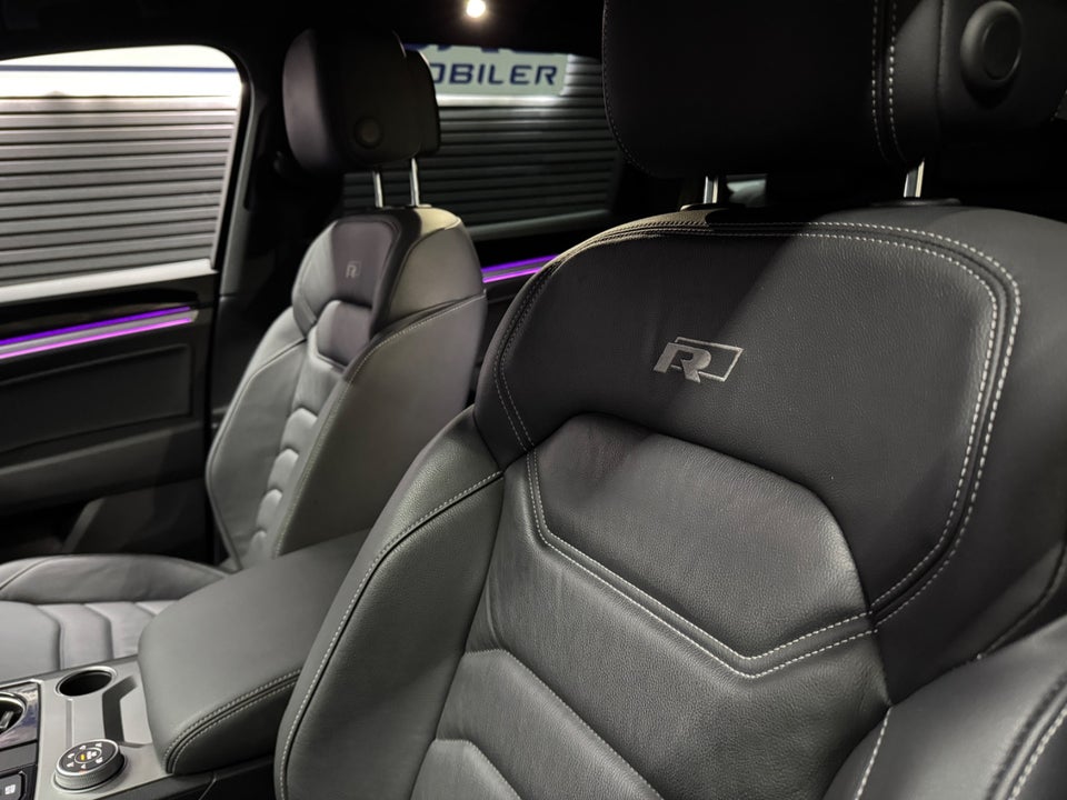 VW Touareg 3,0 TSi 340 R-line aut. 4Motion 5d