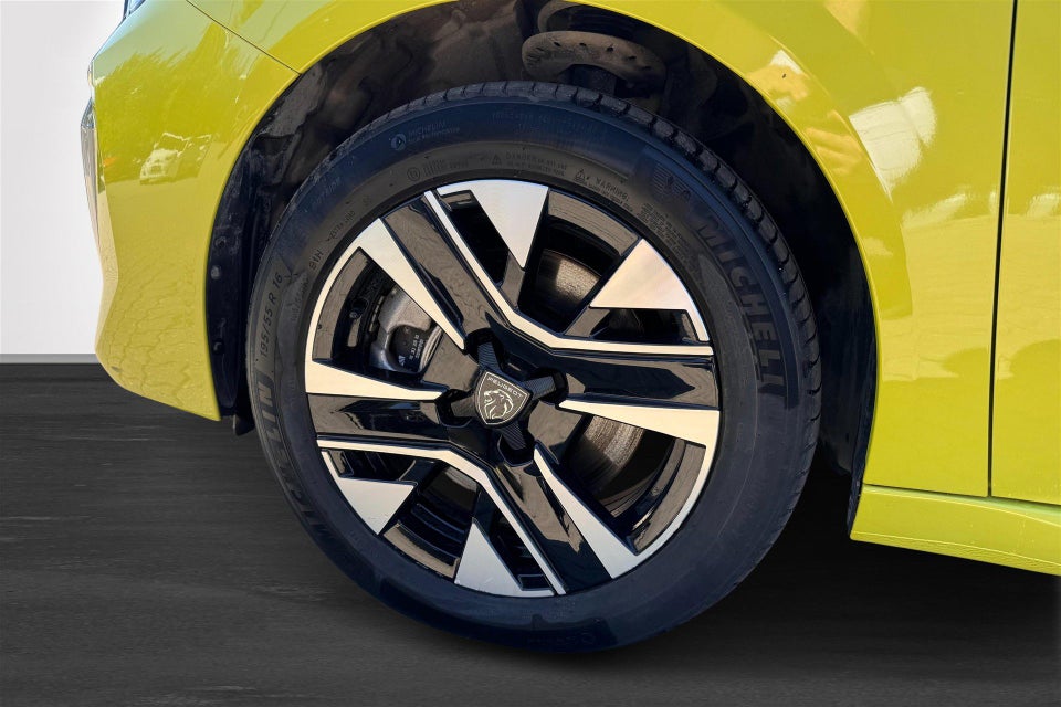 Peugeot e-208 50 Style 5d