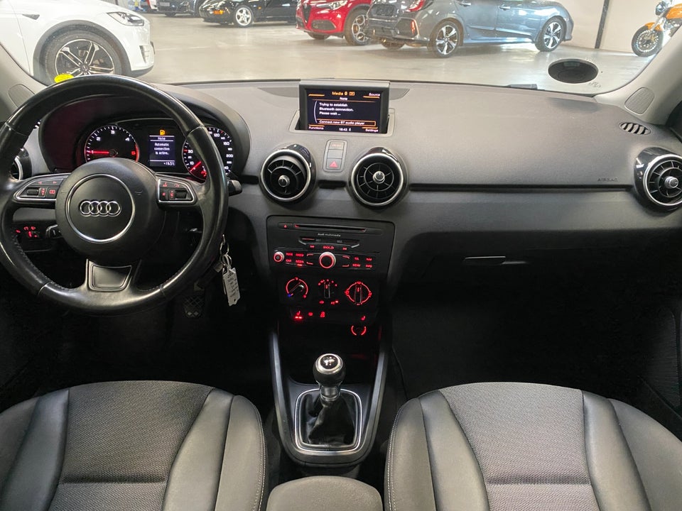 Audi A1 1,6 TDi 105 Ambition Sportback 5d