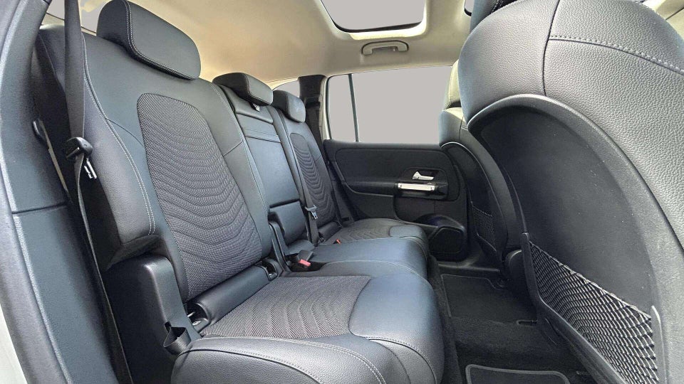 Mercedes EQB250 Progressive 5d