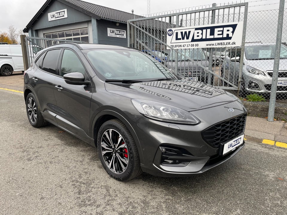 Ford Kuga 2,5 PHEV ST-Line CVT 5d