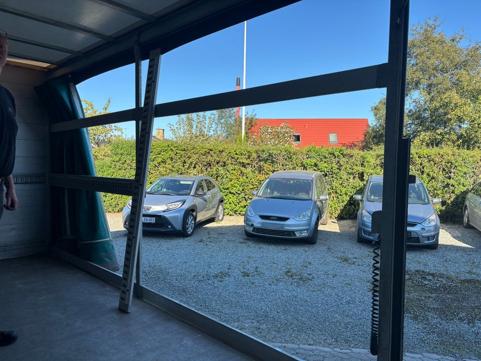 Mercedes Sprinter 319 3,0 CDi A3 Chassis aut. RWD 2d