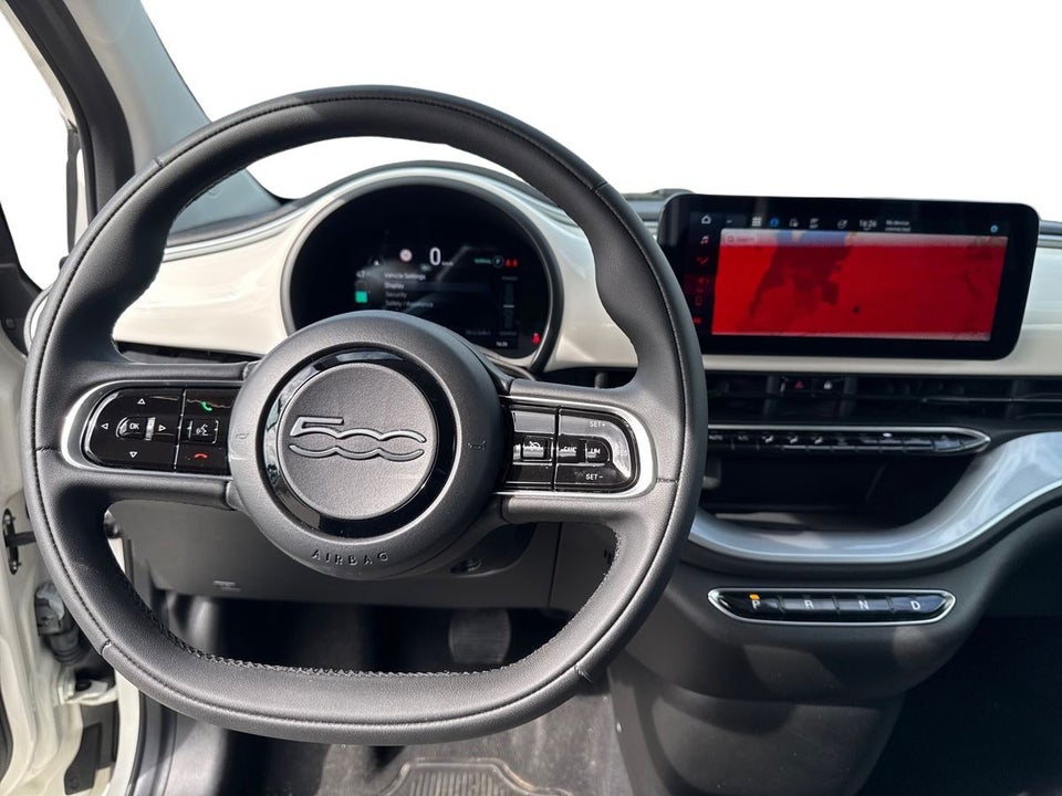 Fiat 500e 42 Icon 3d