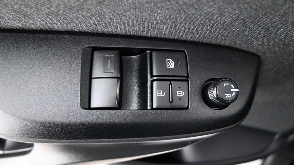 Toyota Yaris 1,5 Hybrid H3 e-CVT 5d