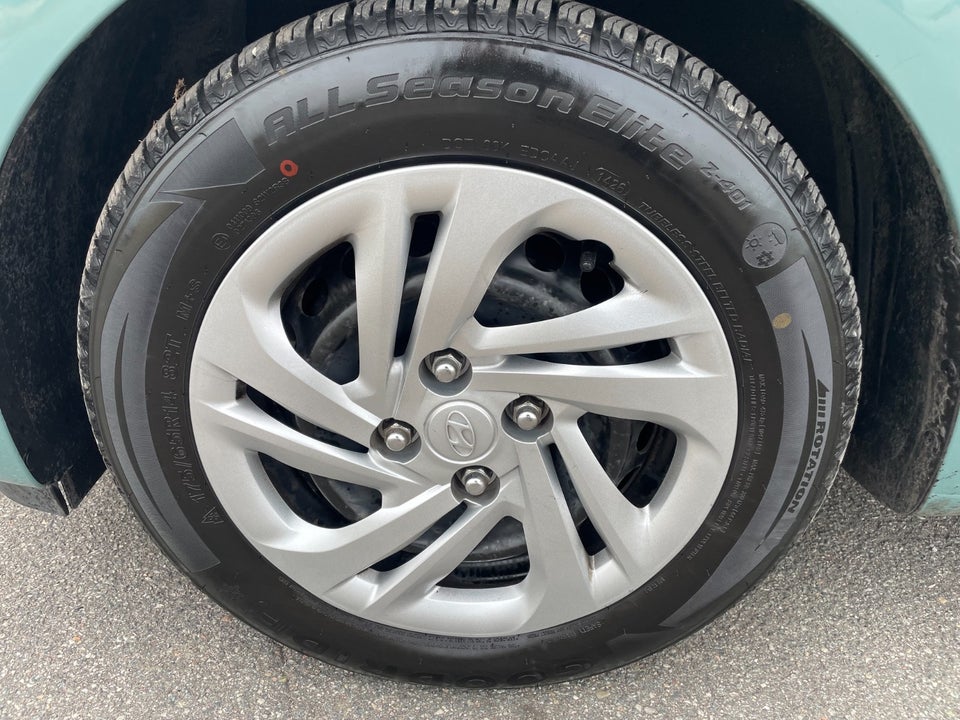 Hyundai i10 1,0 MPi Advanced 5d