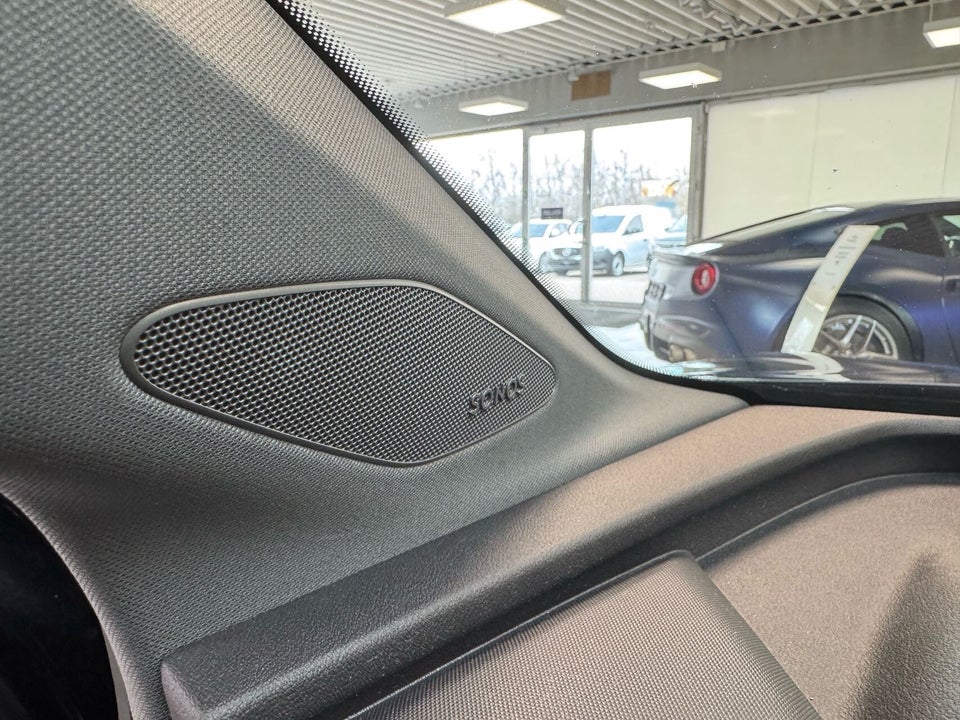 Audi Q4 e-tron 40 S-line 5d