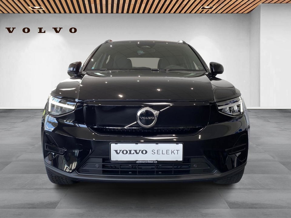 Volvo XC40 ReCharge Extended Range Plus 5d