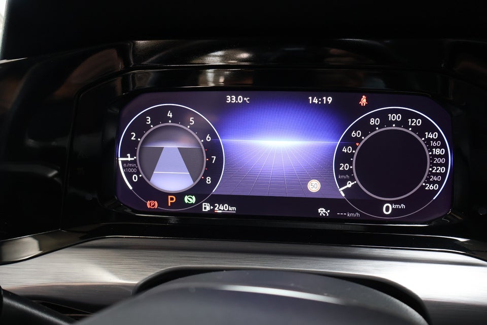 VW Golf VIII 1,5 eTSi 150 Style Variant DSG 5d