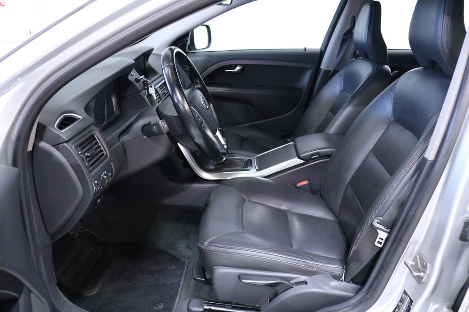 Volvo XC70 2,0 D4 181 Summum aut. 5d