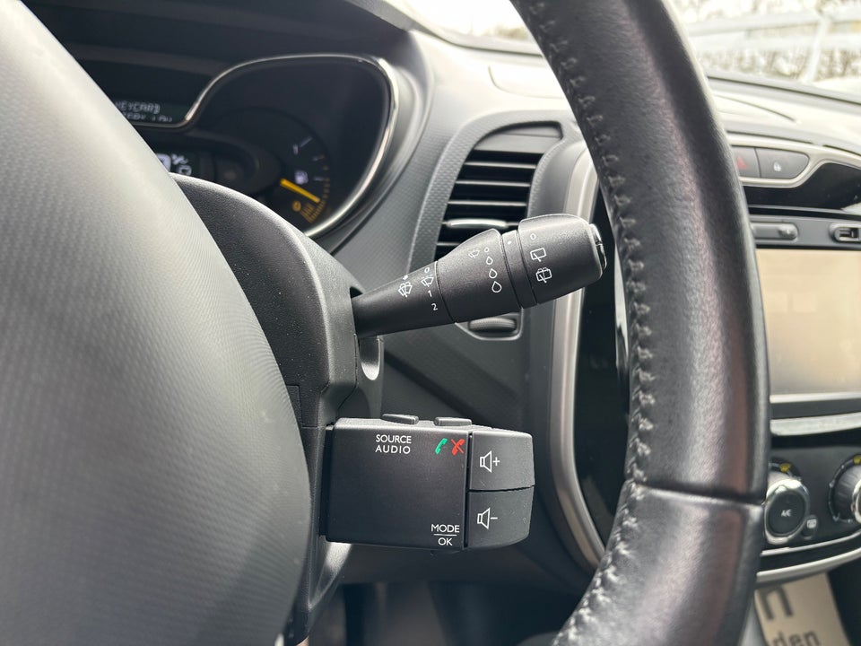 Renault Captur 1,2 TCe 120 Expression EDC 5d