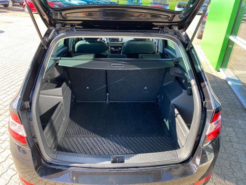 Skoda Fabia 1,0 TSi 95 Life Combi DSG 5d