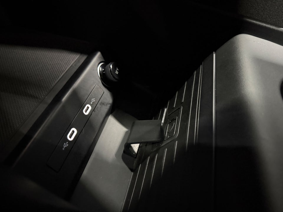 Audi Q4 e-tron 45 Advanced 5d