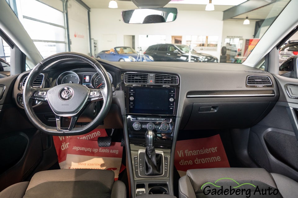 VW Golf VII 2,0 TDi 150 Highline Variant DSG 5d