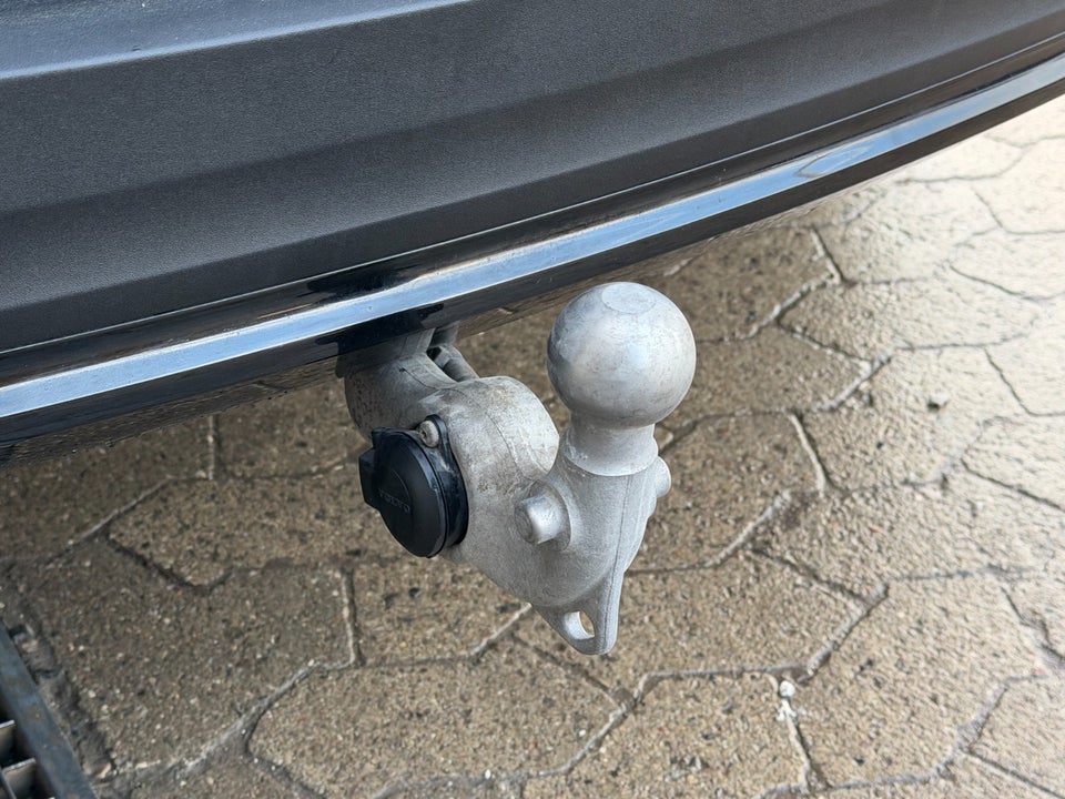 Volvo XC40 P6 ReCharge Core 5d