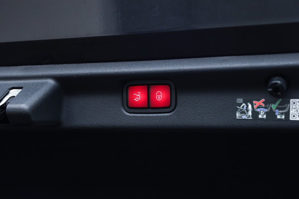 Mercedes EQE350+ AMG Line 4d