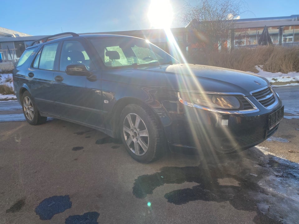 Saab 9-5 2,0 t Linear SportCombi 5d