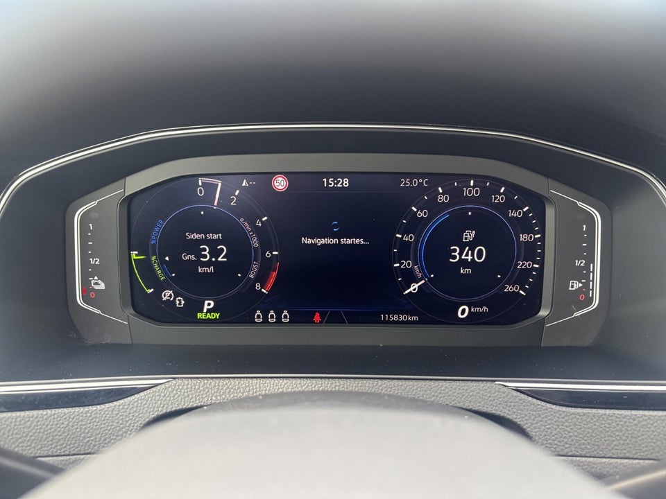 VW Passat 1,4 GTE High Variant DSG 5d