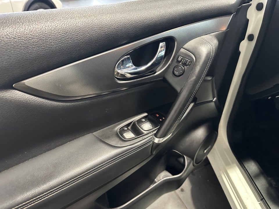 Nissan Qashqai 1,2 Dig-T 115 Tekna+ Van 5d