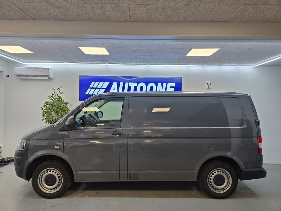 VW Transporter 2,0 TDi 140 Kassevogn DSG kort