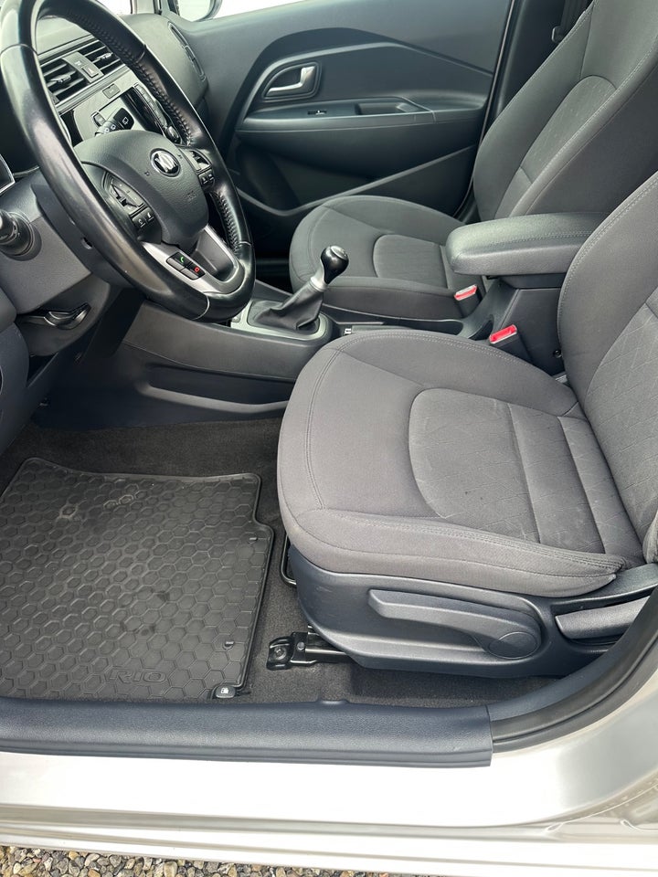 Kia Rio 1,2 CVVT Limited 5d